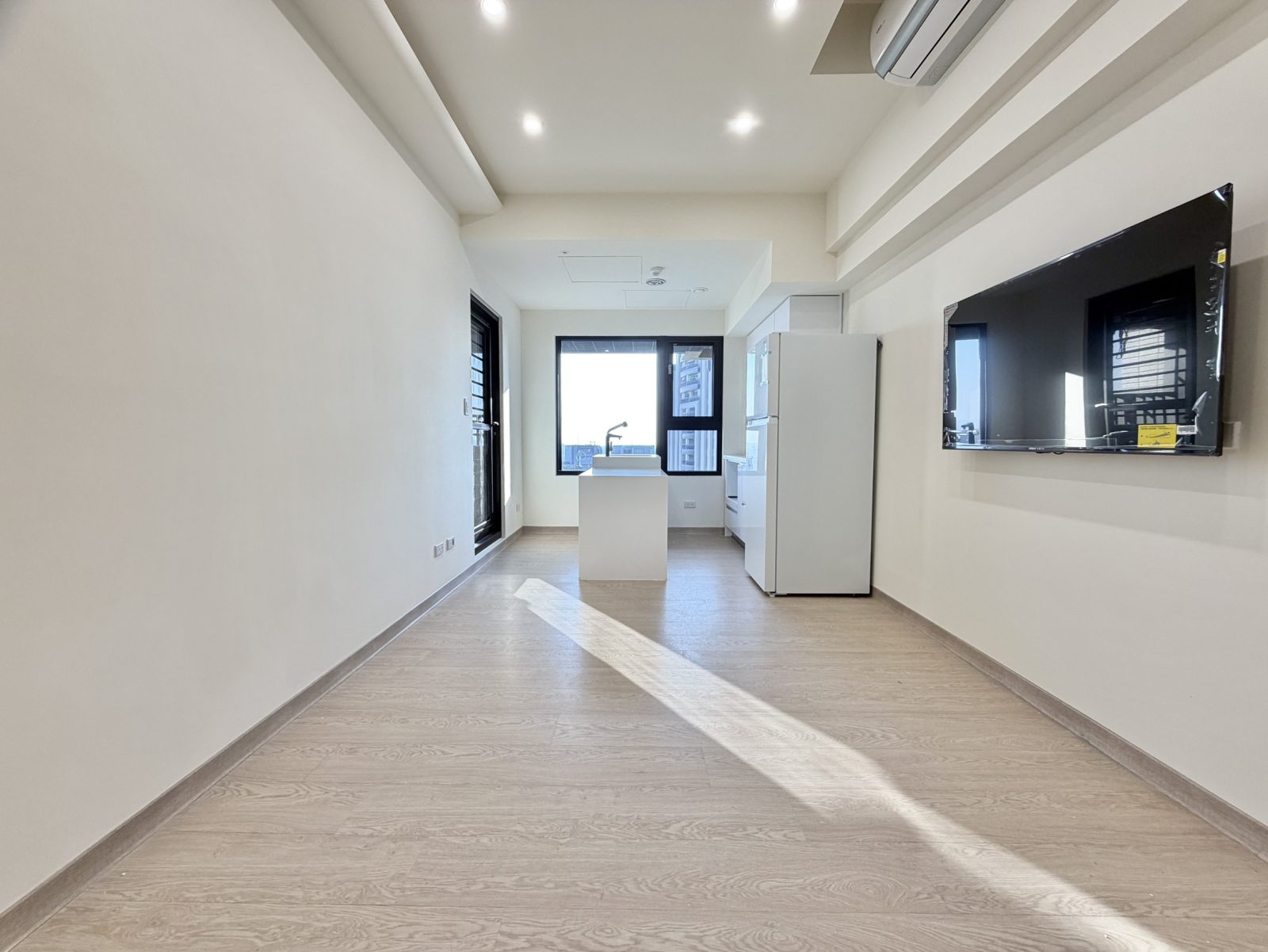 💥西屯區/市政愛悅💥2房2廳1衛+平車💥可貓可狗💥家具電全配💥可雙租補/可報稅/戶籍可談
