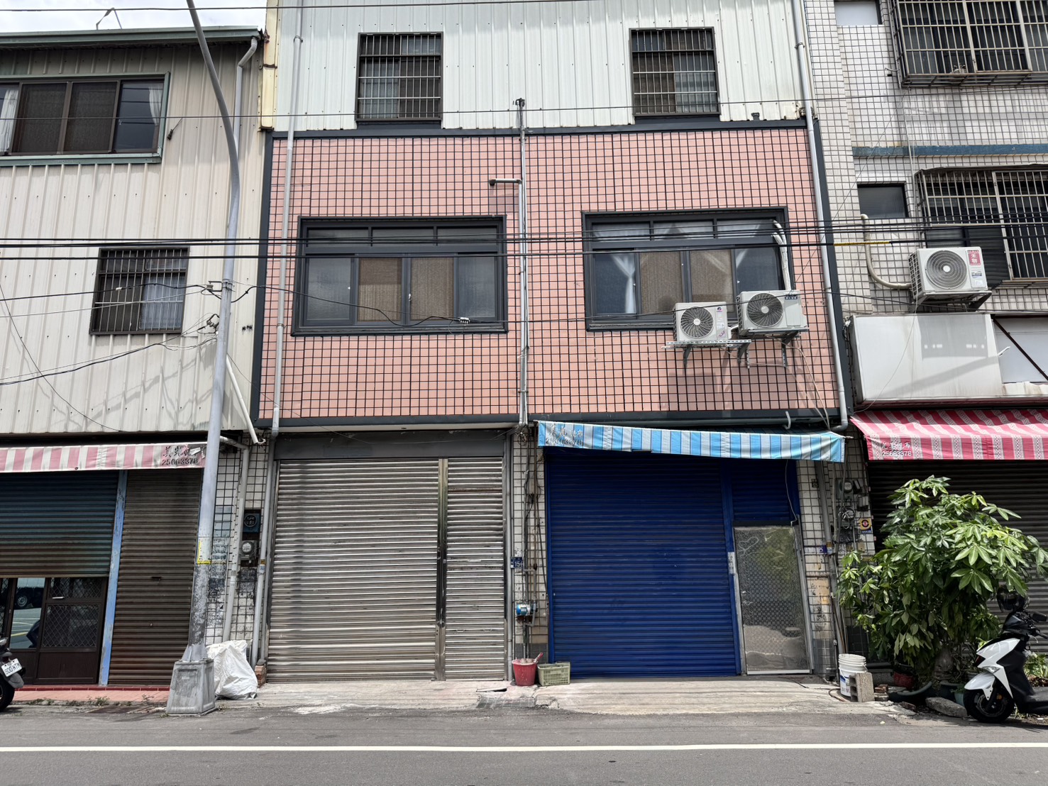 雅潭臨路可神明廳 右邊