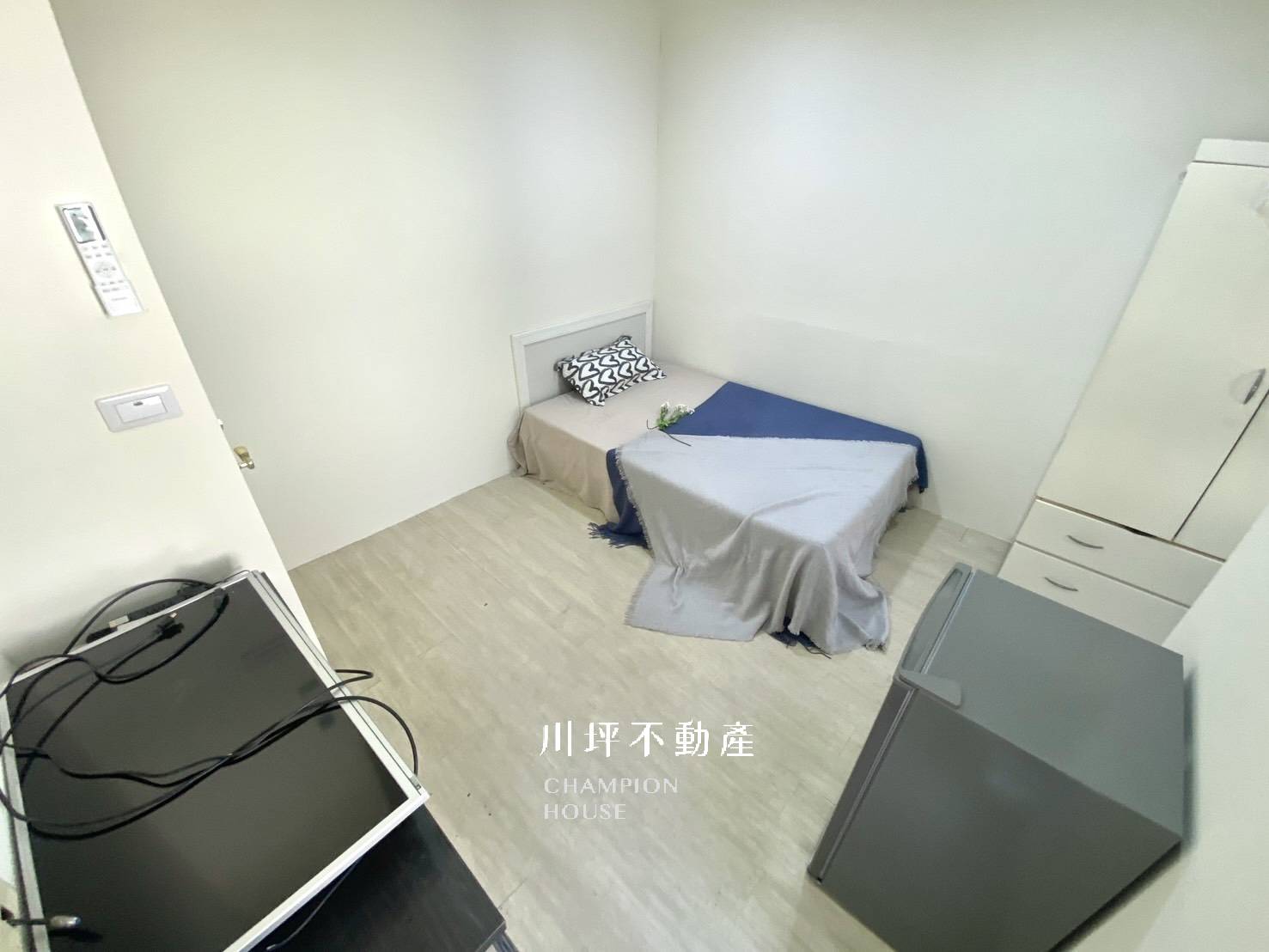 【西屯區】可租補｜變頻冷氣｜獨洗凸窗曬｜小資套房