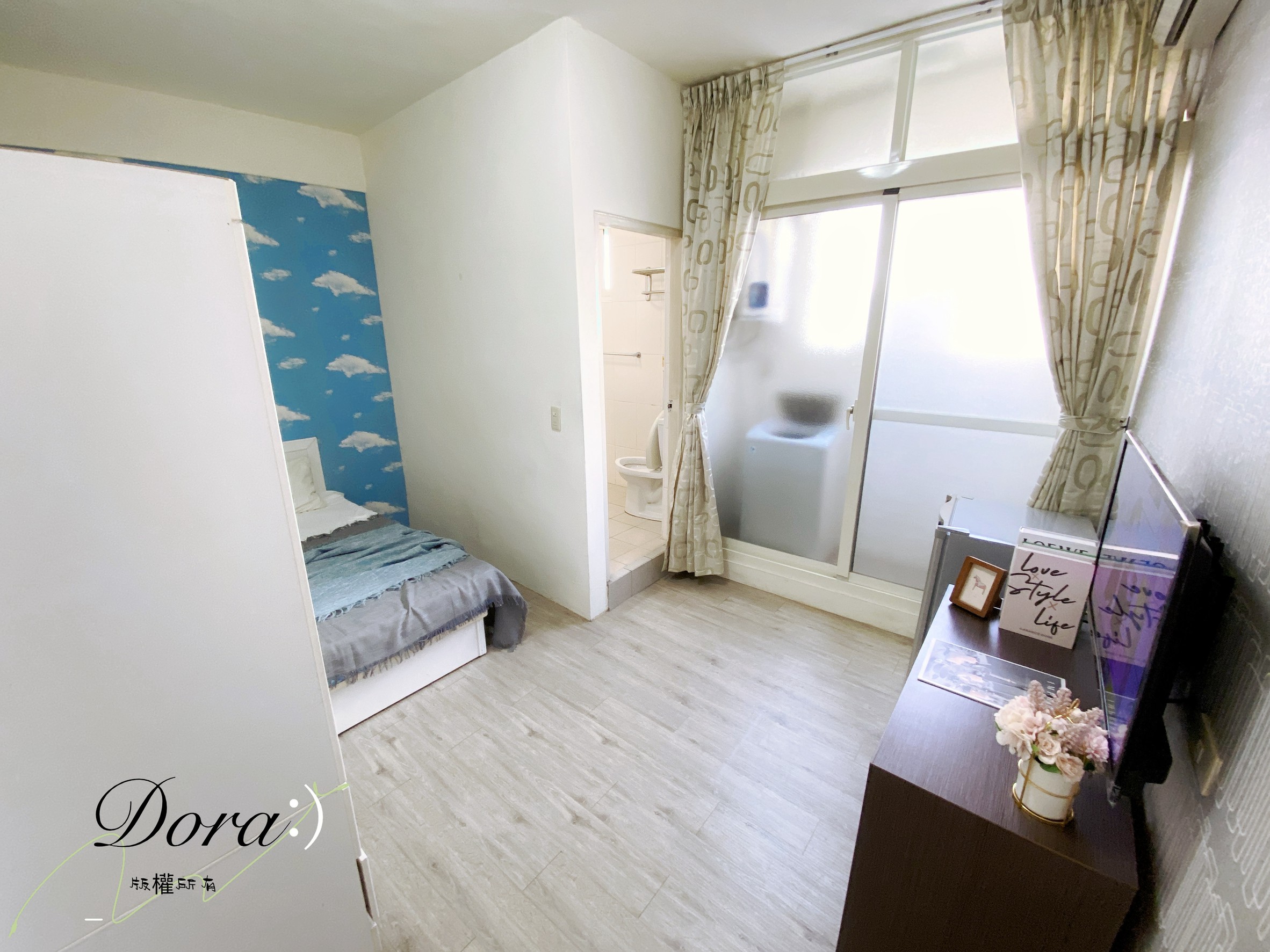 【西區小資套房】可雙租補｜陽台獨洗｜近SOGO｜頂樓曬衣場