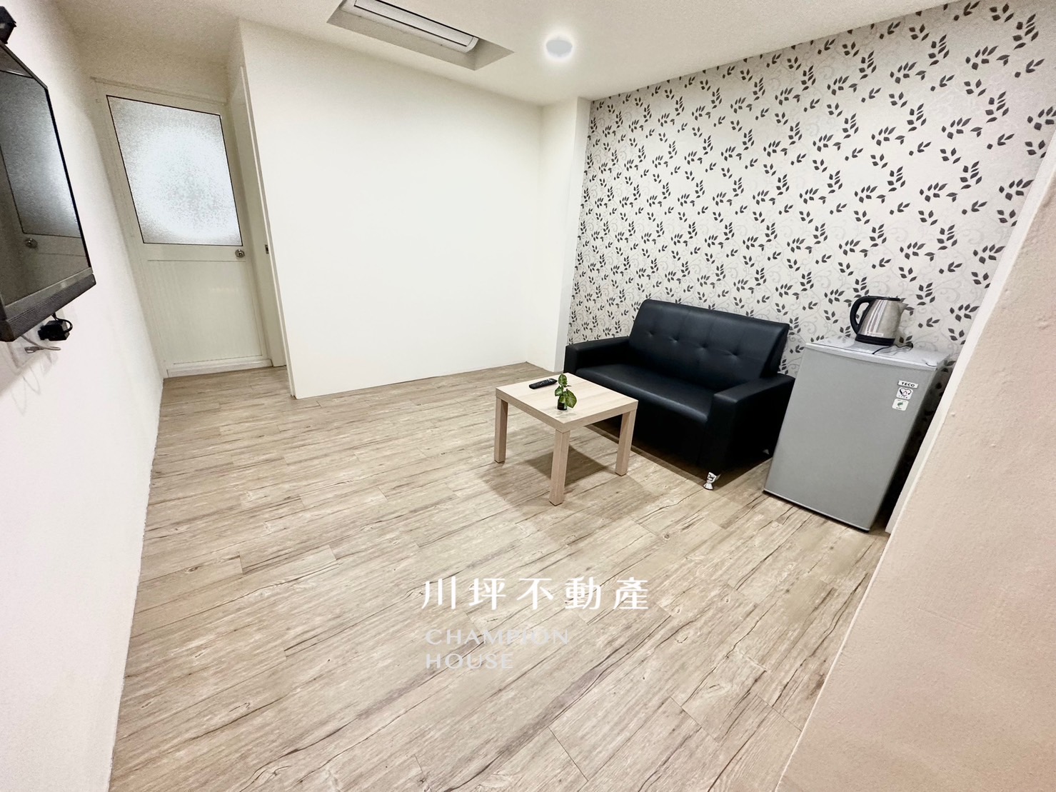 ♡ E23 近五權車站｜一房一廳 爬梯 陽台獨洗