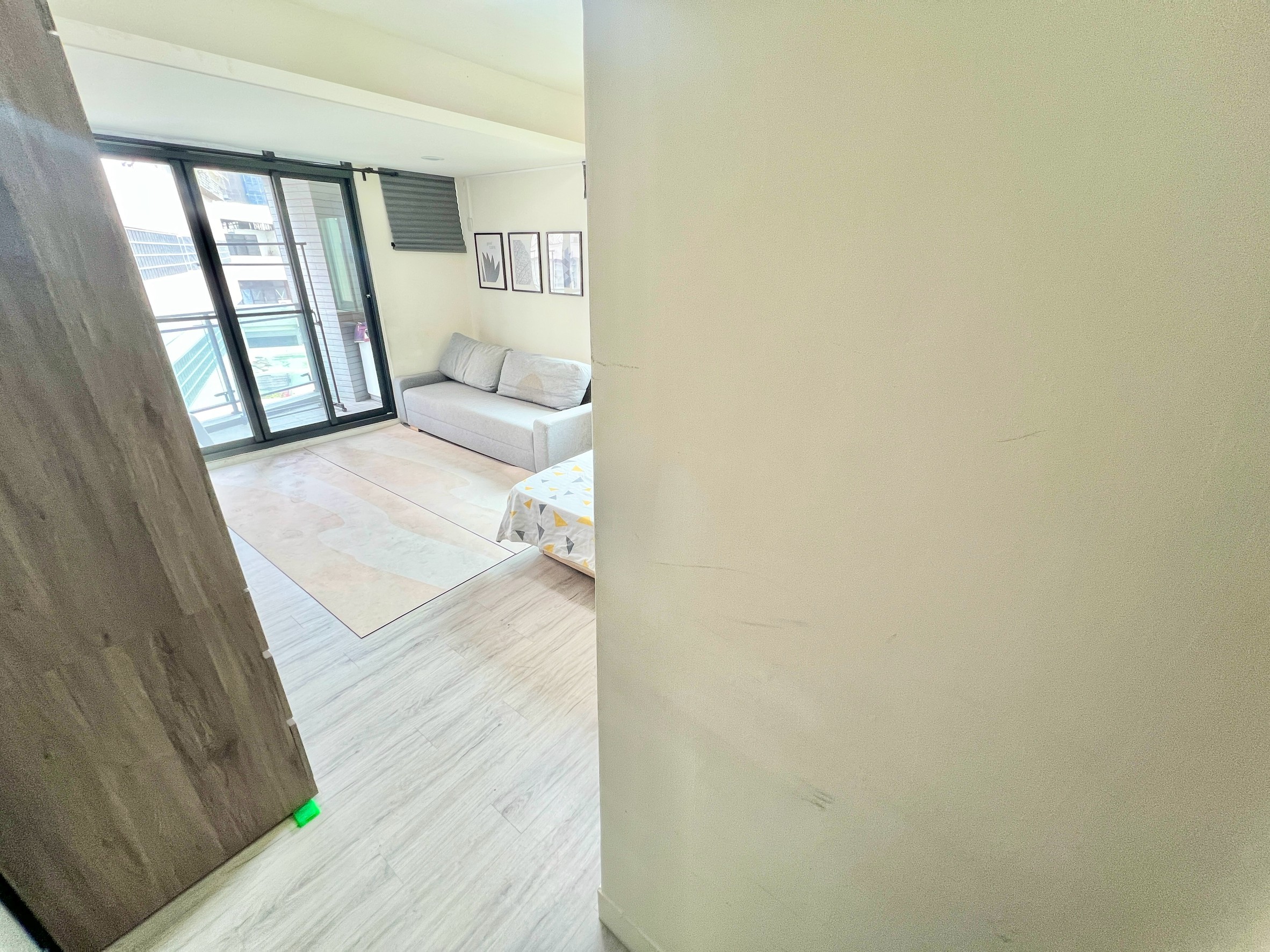 【西屯區｜13500元套房】大坪數｜採光佳｜近逢甲青海
