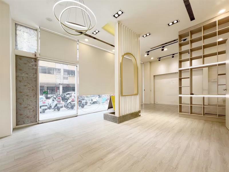 南屯區 宏全世界廣場 1樓+2樓(3房) 店住合一 南屯捷運旁 近文心森林 五權西路 文心路 向上南路