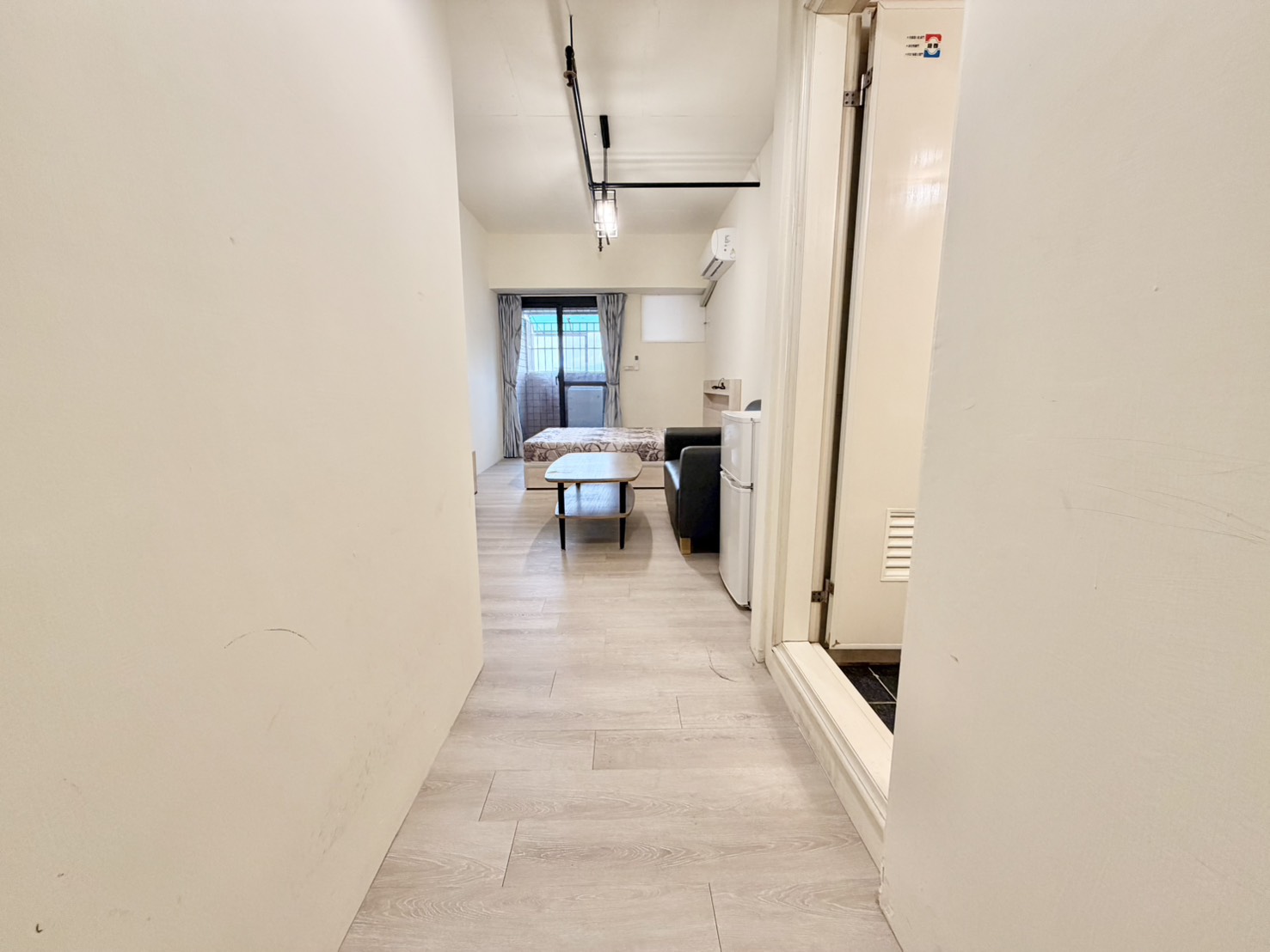 【西區】可租補｜高樓層｜陽台獨洗｜可貓